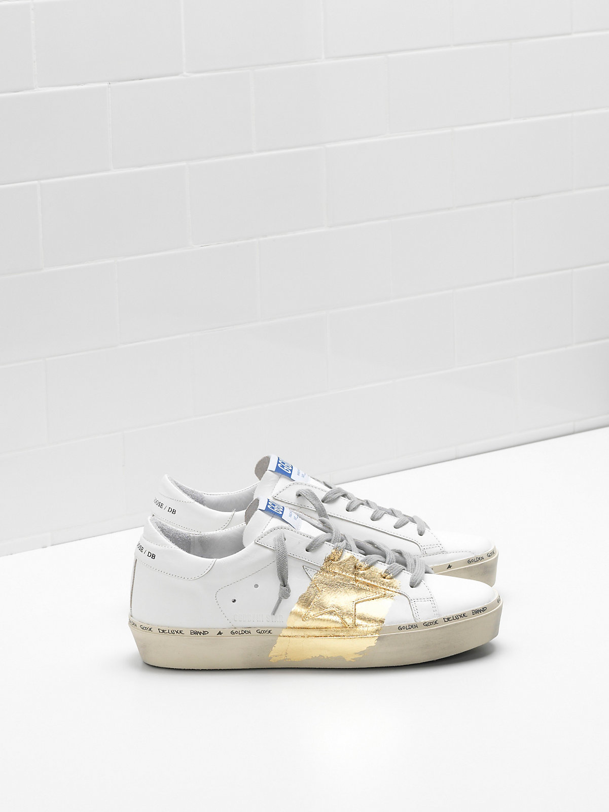 Golden Goose HI STAR Sneakers G33WS945.A1 Upper in calf leather 24-carat gold leaf Branding handwritten on the sole